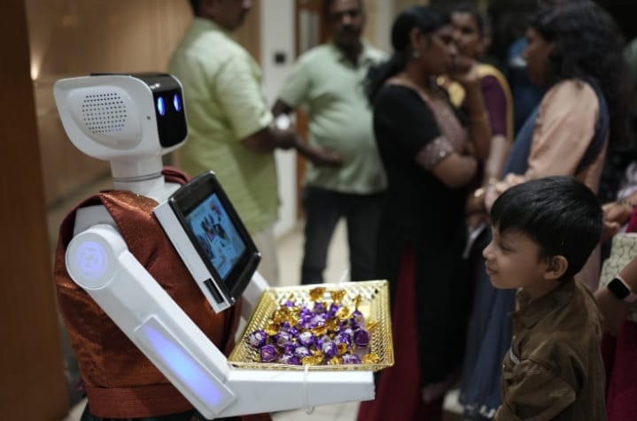Robot